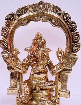 Ganesh sitting in Arch